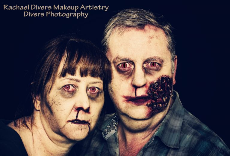 Mum-Dad-Zombies