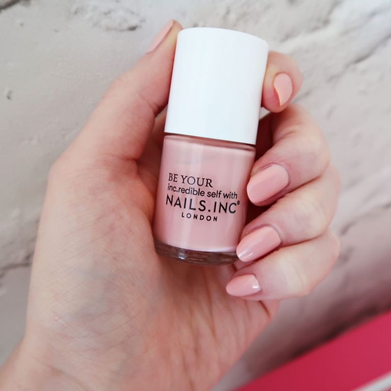 Nails Inc Nail Polish in Mayfair Lane, Nails Inc Swatch Mayfair Lane