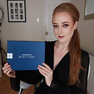 ALL THE LIGHTS EDITION LOOKFANTASTIC BEAUTY BOX UNBOXING