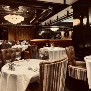 Cameron House at Loch Lomond - the Cameron Grill decor